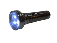 Load image into Gallery viewer, Old Style 3 LED Flashlight (019)