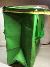 Load image into Gallery viewer, Reusable Insulated Grocery Bags - Green - x 2